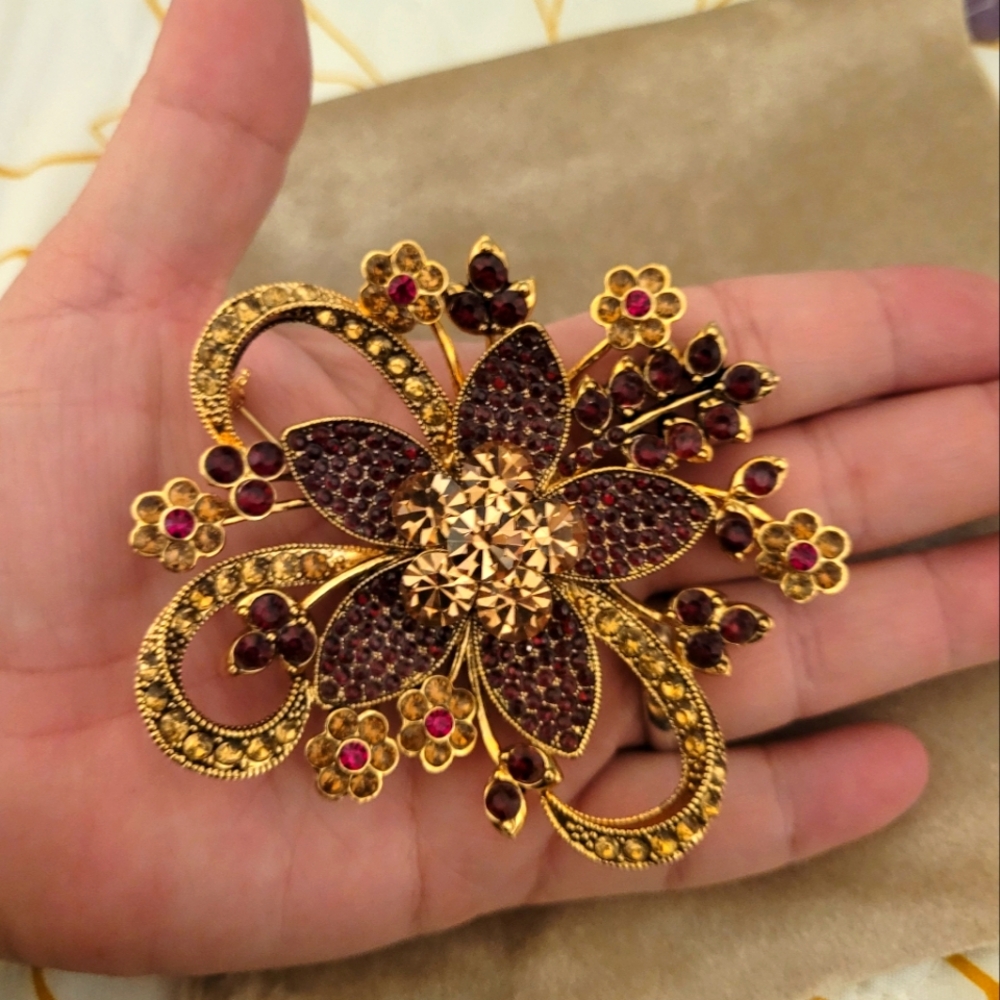 Vintage Elegant Gold and Red Floral Brooch Large
